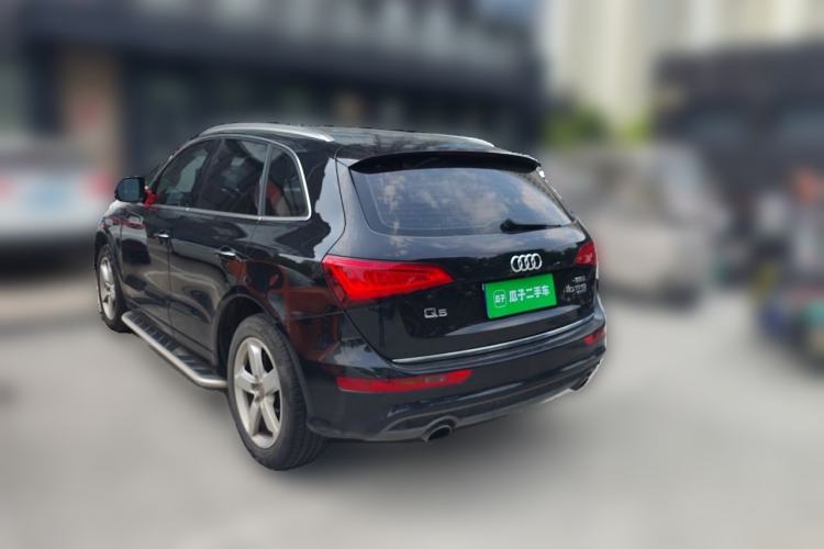 Used Audi Q5 2017 Plus 40 TFSI Ambition Model Rear Left 45 Deg