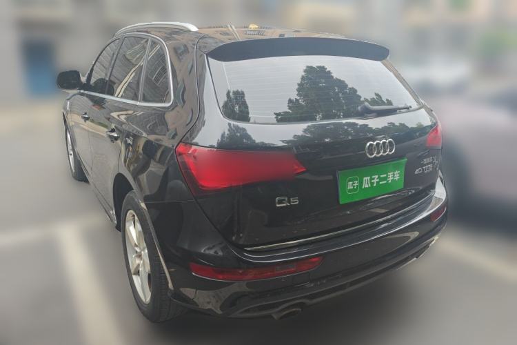 Used Audi Q5 2017 Plus 40 TFSI Ambition Model Rear Left 45 Deg