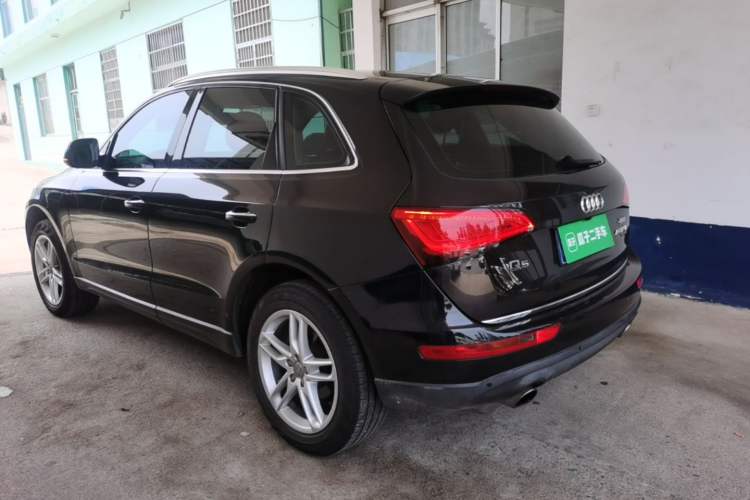 Used Audi Q5 2017 40 TFSI Technology Edition Rear Left 45 Deg
