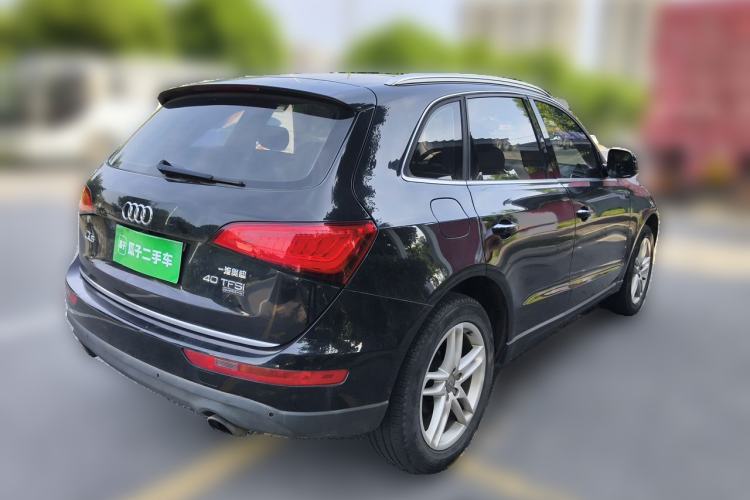 Used Audi Q5 2017 40 TFSI Technology Edition Rear Right 45 Deg