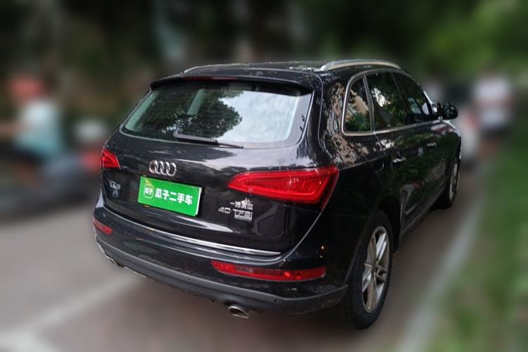 Used Audi Q5 2017 40 TFSI Technology Edition Rear Right 45 Deg