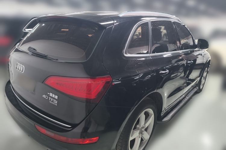 Used Audi Q5 2017 Plus 40 TFSI Ambition Model Rear Right 45 Deg