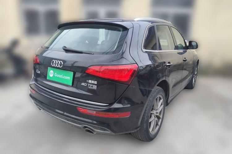 Used Audi Q5 2017 Plus 40 TFSI Ambition Model Rear Right 45 Deg