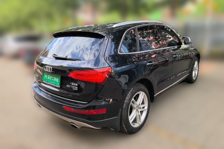 Used Audi Q5 2017 40 TFSI Technology Edition Rear Right 45 Deg