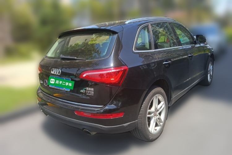 Used Audi Q5 2017 40 TFSI Technology Edition Rear Right 45 Deg