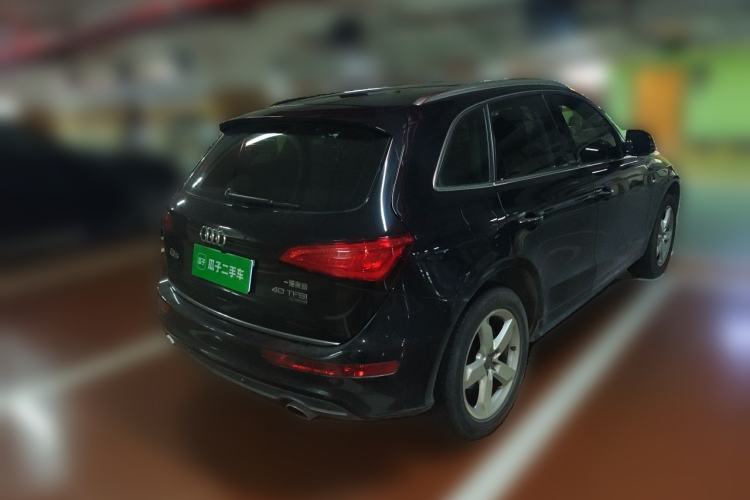 Used Audi Q5 2017 Plus 40 TFSI Ambition Model Rear Right 45 Deg