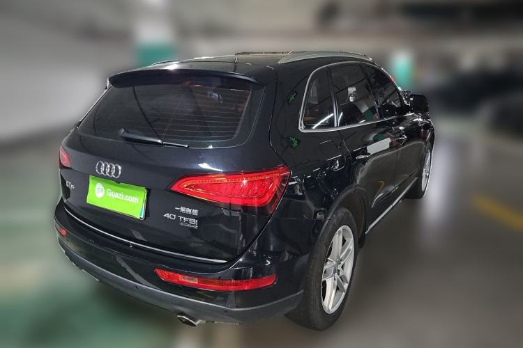 Used Audi Q5 2017 40 TFSI Technology Edition Rear Right 45 Deg