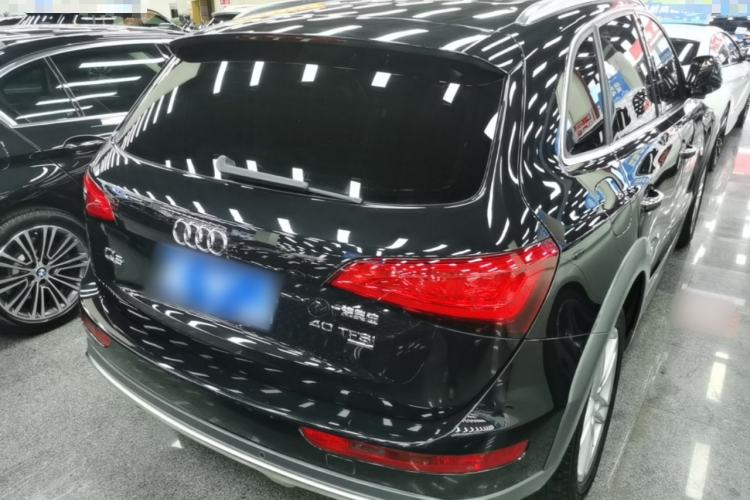 Used Audi Q5 2017 Plus 40 TFSI Technology Model Rear Right 45 Deg