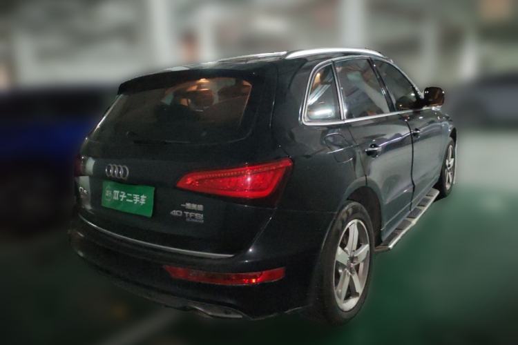 Used Audi Q5 2017 Plus 40 TFSI Ambition Model Rear Right 45 Deg
