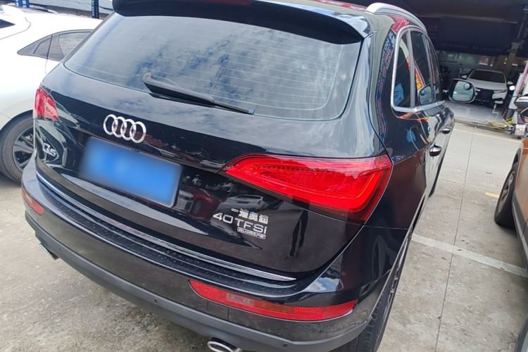 Used Audi Q5 2017 40 TFSI Ambition Edition Rear Right 45 Deg