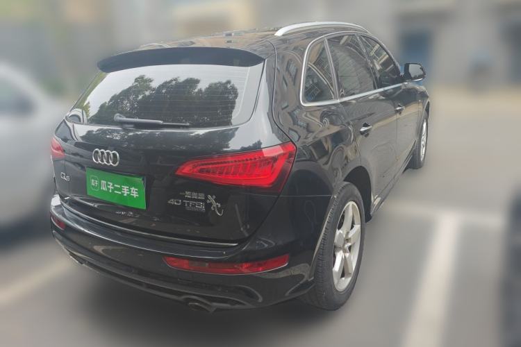 Used Audi Q5 2017 Plus 40 TFSI Ambition Model Rear Right 45 Deg