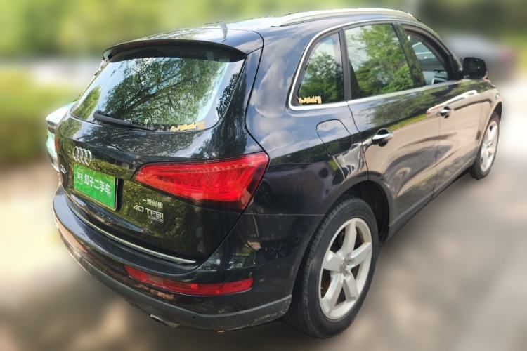 Used Audi Q5 2017 Plus 40 TFSI Ambition Model Rear Right 45 Deg