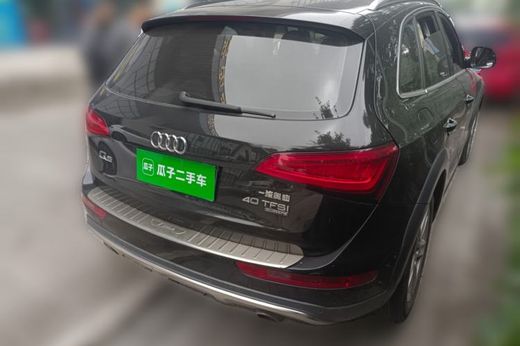 Used Audi Q5 2017 Plus 40 TFSI Technology Model Rear Right 45 Deg