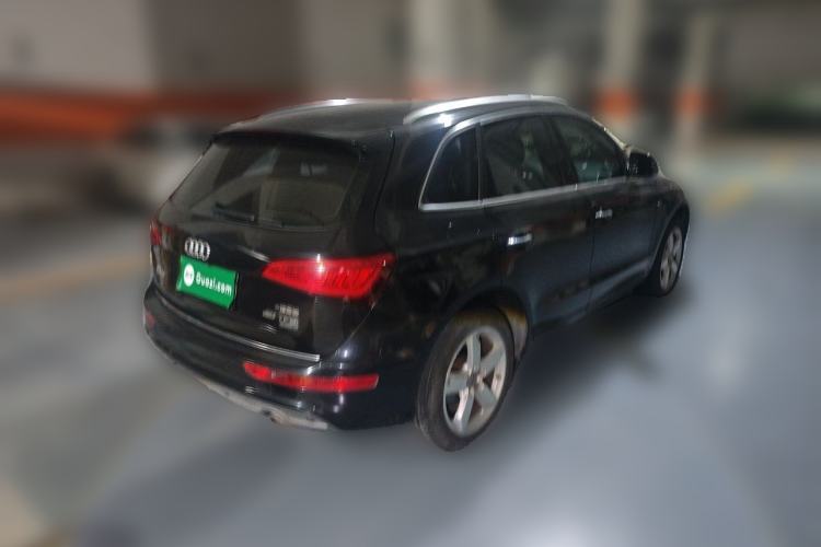 Used Audi Q5 2017 Plus 40 TFSI Ambition Model Rear Right 45 Deg