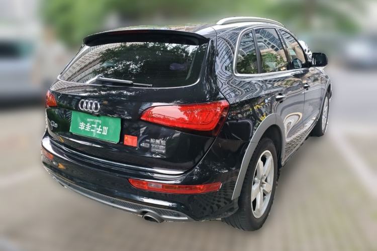 Used Audi Q5 2017 Plus 40 TFSI Ambition Model Rear Right 45 Deg