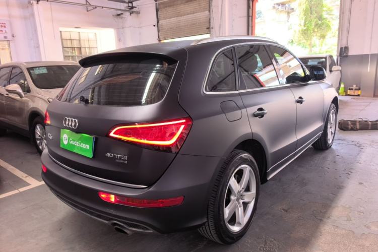 Used Audi Q5 2017 Plus 40 TFSI Ambition Model Rear Right 45 Deg