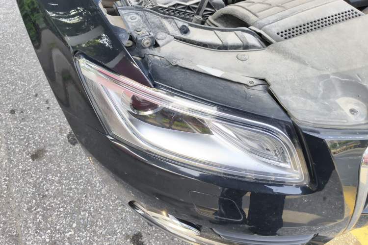 Used Audi Q5 2017 40 TFSI Technology Edition Right Front Headlight