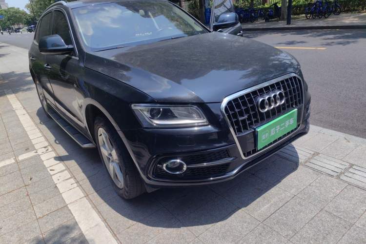 Used Audi Q5 2017 Plus 40 TFSI Ambition Model Right Front Headlight