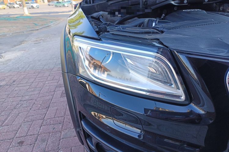 Used Audi Q5 2017 Plus 40 TFSI Technology Model Right Front Headlight