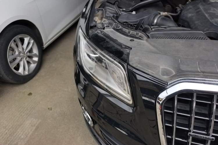 Used Audi Q5 2017 40 TFSI Technology Edition Right Front Headlight