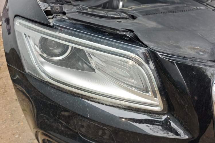 Used Audi Q5 2017 Plus 40 TFSI Ambition Model Right Front Headlight