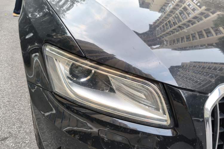 Used Audi Q5 2017 40 TFSI Technology Edition Right Front Headlight
