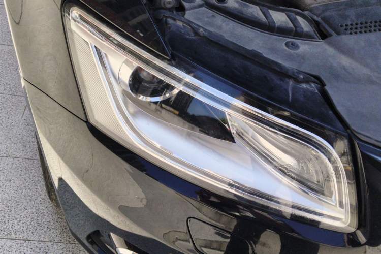 Used Audi Q5 2017 40 TFSI Technology Edition Right Front Headlight