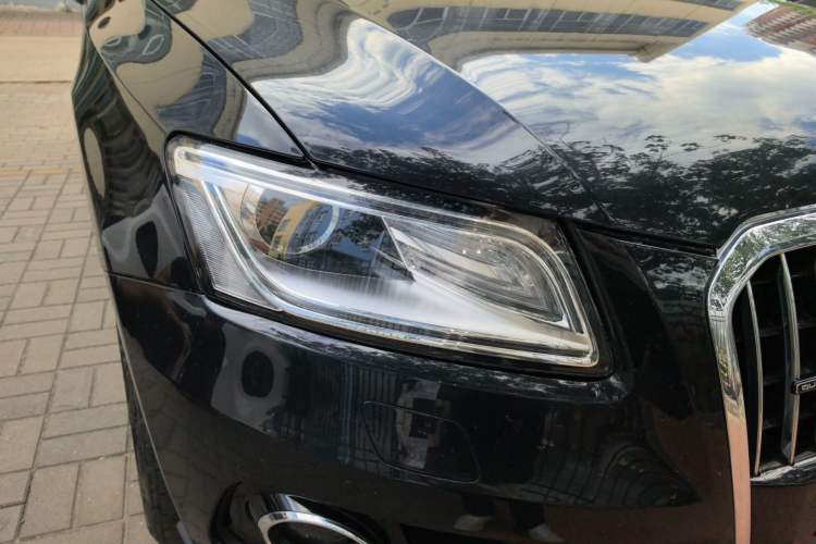 Used Audi Q5 2017 40 TFSI Technology Edition Right Front Headlight