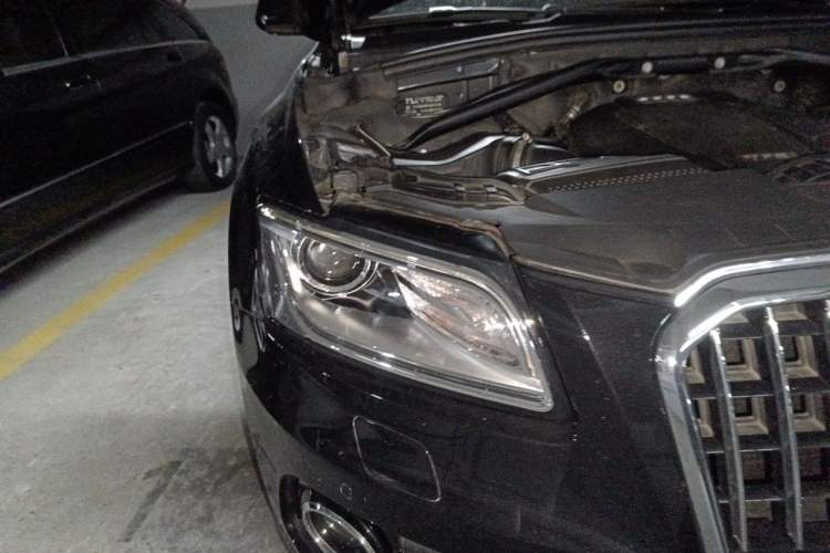 Used Audi Q5 2017 40 TFSI Technology Edition Right Front Headlight