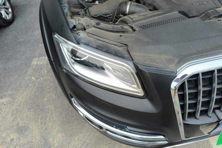 Used Audi Q5 2017 Plus 40 TFSI Technology Model Right Front Headlight
