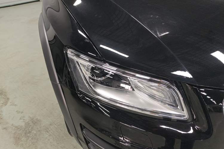 Used Audi Q5 2017 40 TFSI Technology Edition Right Front Headlight