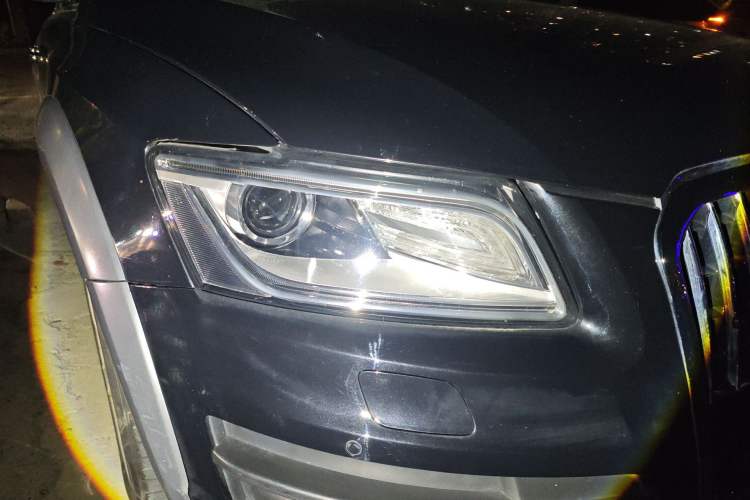 Used Audi Q5 2017 Plus 40 TFSI Technology Model Right Front Headlight