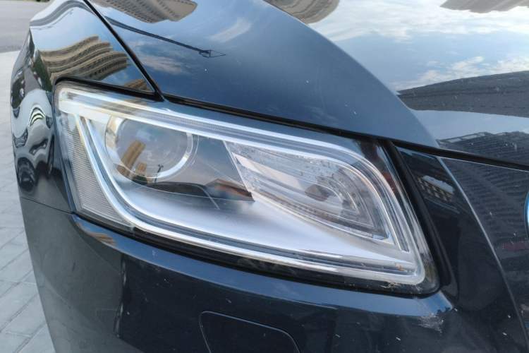 Used Audi Q5 2017 40 TFSI Ambition Edition Right Front Headlight