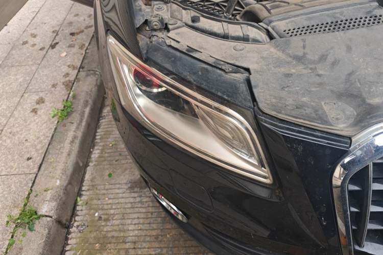 Used Audi Q5 2017 40 TFSI Ambition Edition Right Front Headlight