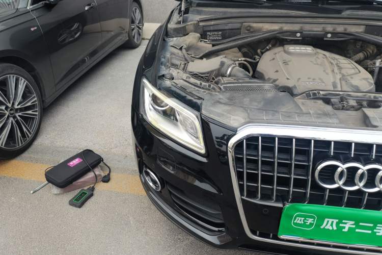 Used Audi Q5 2017 40 TFSI Technology Edition Right Front Headlight