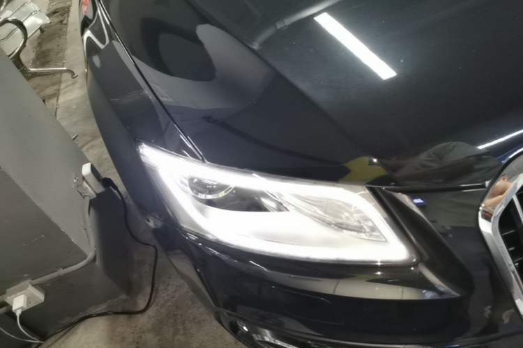 Used Audi Q5 2017 Plus 40 TFSI Ambition Model Right Front Headlight