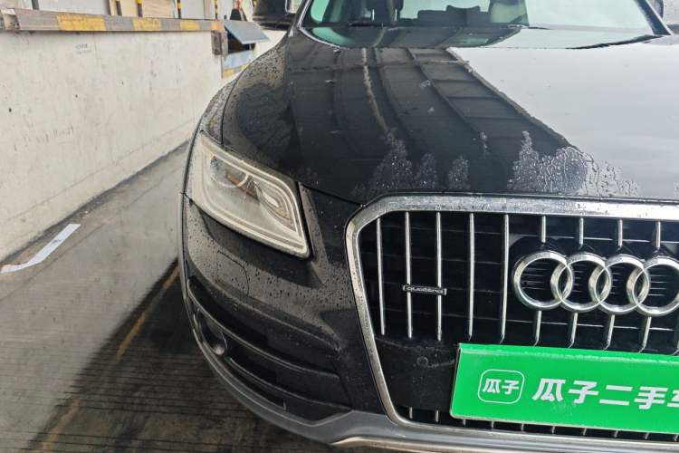Used Audi Q5 2017 Plus 40 TFSI Technology Model Right Front Headlight