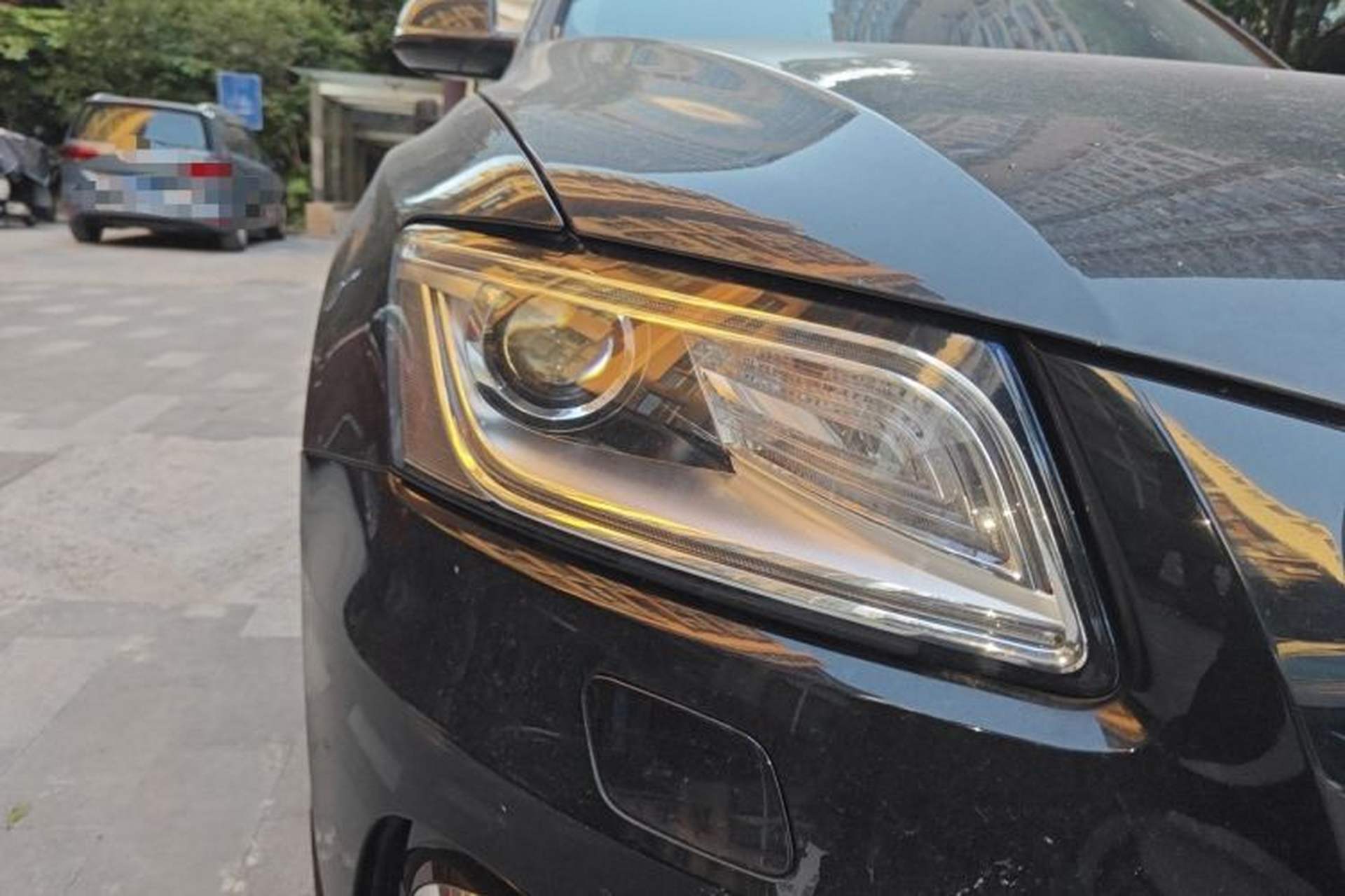 Used Audi Q5 2017 40 TFSI Ambition Edition Right Front Headlight