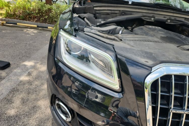 Used Audi Q5 2017 Plus 40 TFSI Ambition Model Right Front Headlight