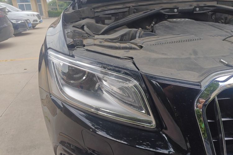 Used Audi Q5 2017 Plus 40 TFSI Ambition Model Right Front Headlight