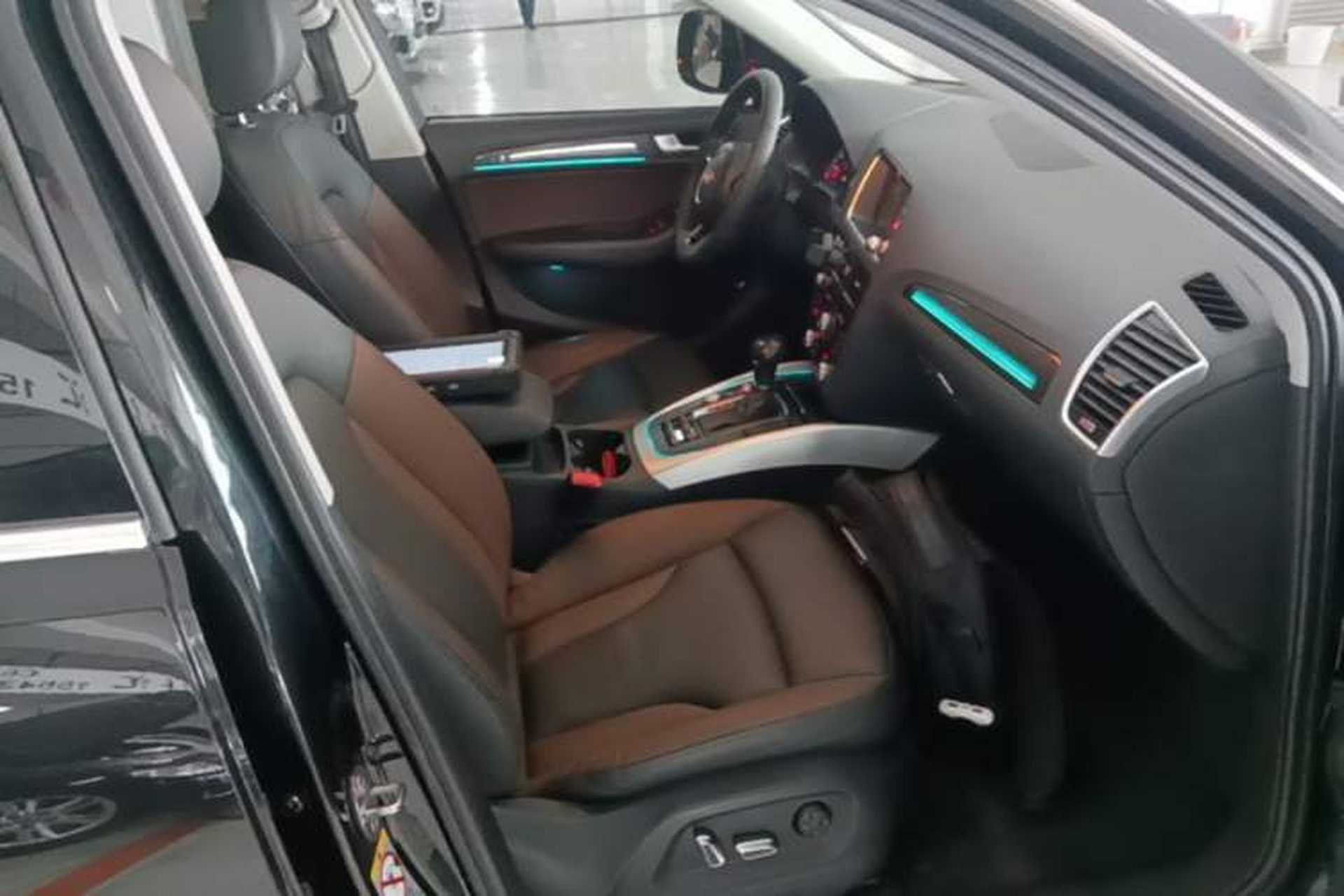 Used Audi Q5 2017 Plus 40 TFSI Technology Model Right Front Seat