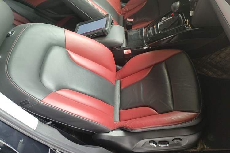 Used Audi Q5 2017 Plus 40 TFSI Technology Model Right Front Seat