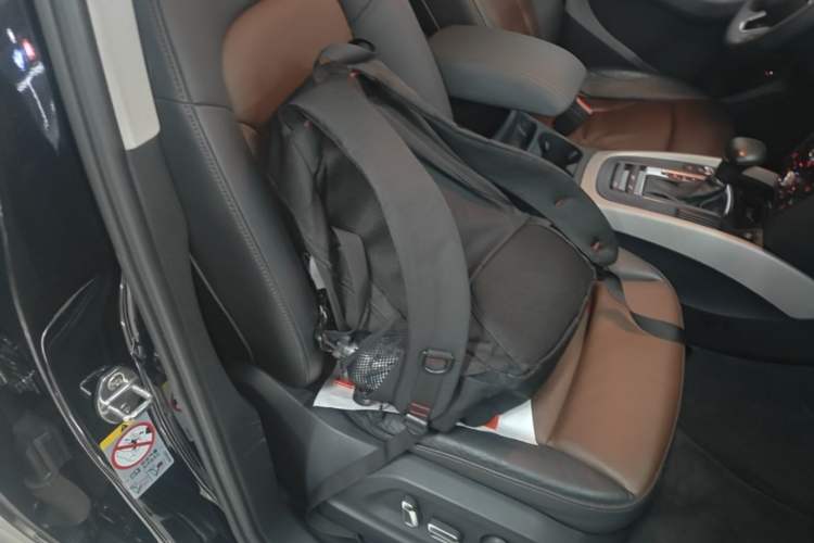 Used Audi Q5 2017 40 TFSI Ambition Edition Right Front Seat