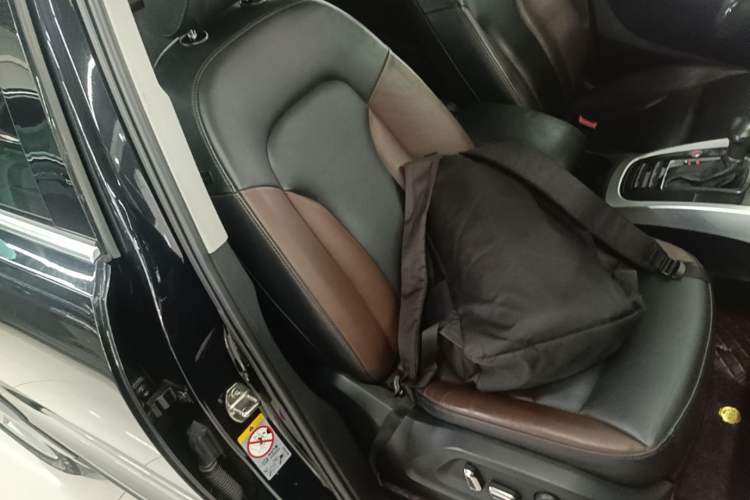 Used Audi Q5 2017 Plus 40 TFSI Technology Model Right Front Seat
