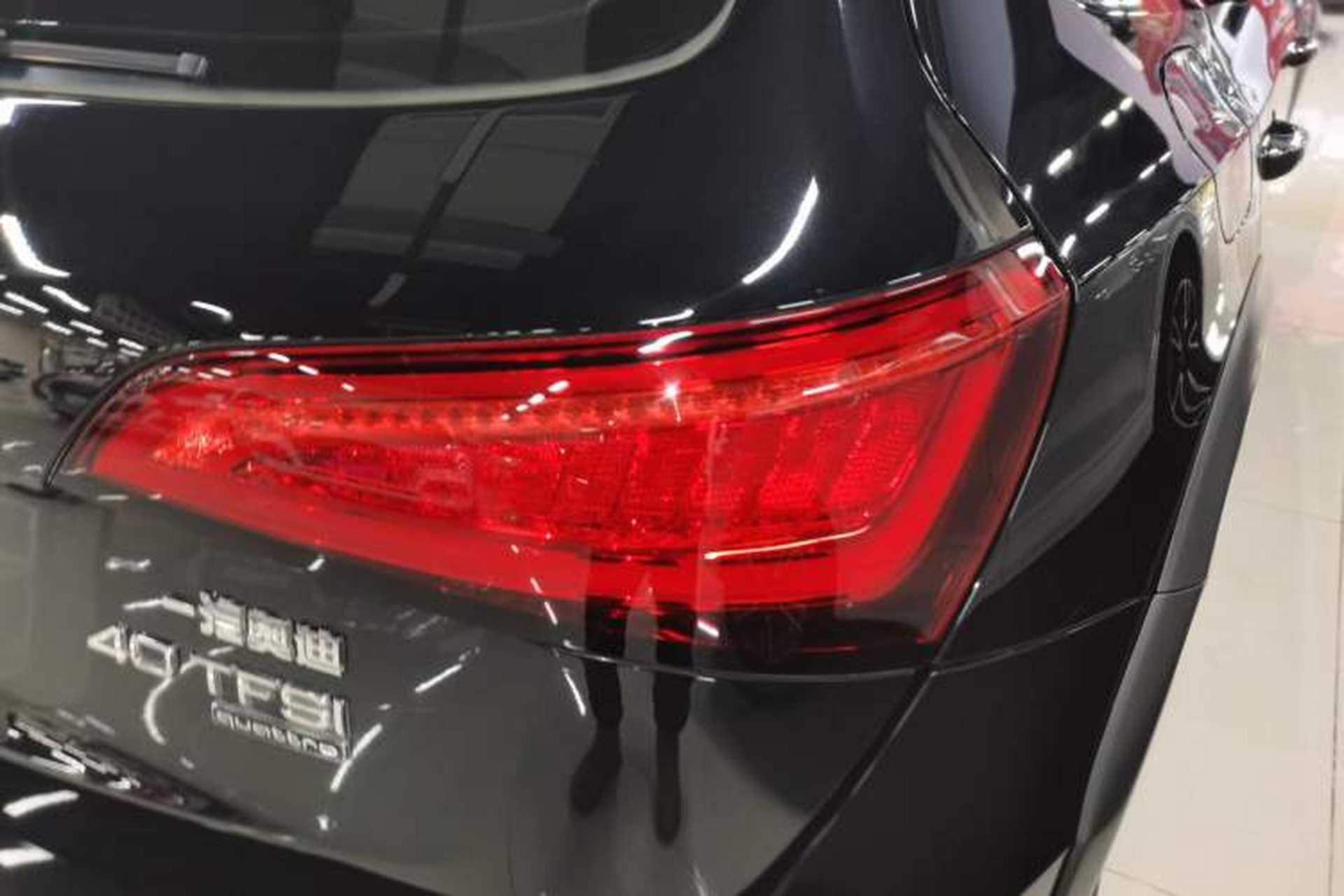 Used Audi Q5 2017 Plus 40 TFSI Technology Model Right Rear Taillight