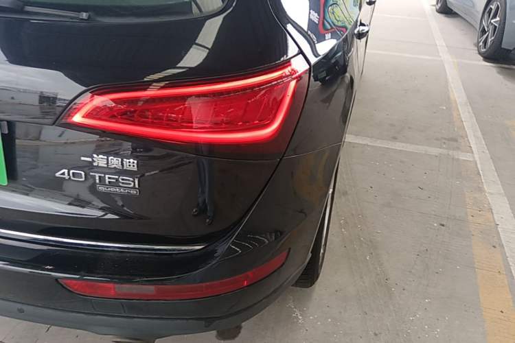 Used Audi Q5 2017 40 TFSI Ambition Edition Right Rear Taillight