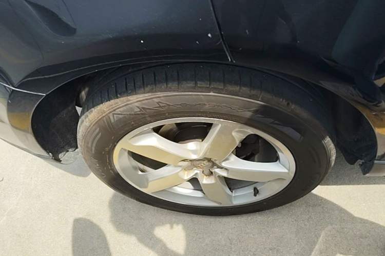 Used Audi Q5 2017 40 TFSI Ambition Edition Right Rear Wheel Hub