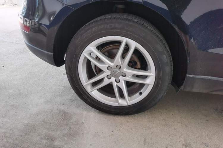 Used Audi Q5 2017 40 TFSI Technology Edition Right Rear Wheel Hub