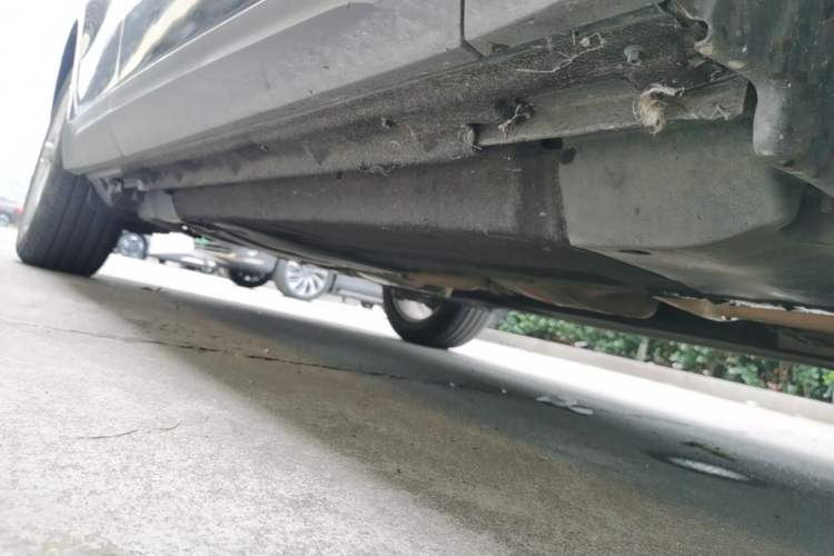 Used Audi Q5 2017 40 TFSI Technology Edition Right Side Sill