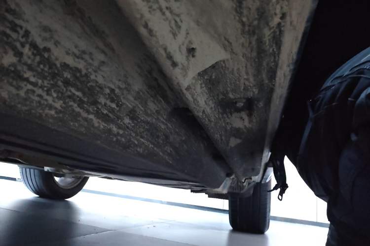 Used Audi Q5 2017 Plus 40 TFSI Technology Model Right Side Sill